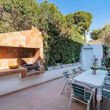 Villa Entire Large Next To Award-winning *